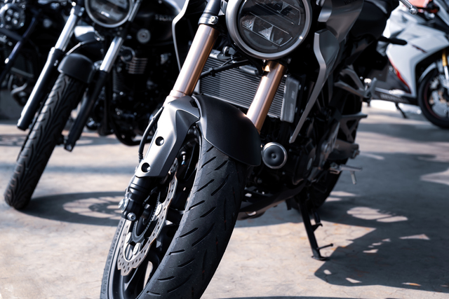 バイクツーリングで絶対に持っていきたいもの
